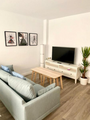 Precioso Apartamento Conil CALEFACCION y WIFI -SOLO PAREJAS O FAMILIAS-